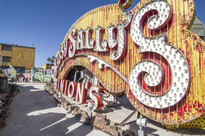 Neon museum las vegas 11