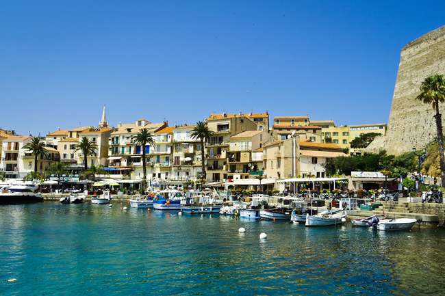 Calvi on the rocks